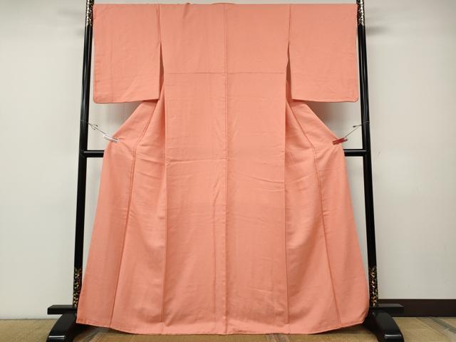 平和屋着物●上質な色無地 吉祥地紋 甚三紅色 正絹 逸品 CABF3455ut