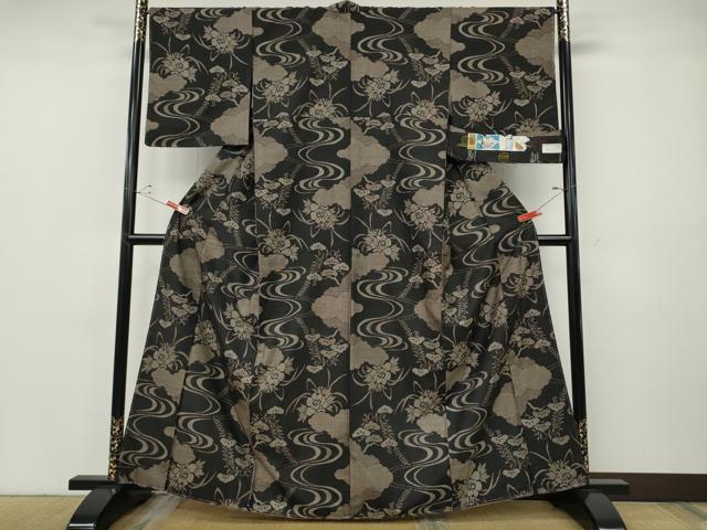 平和屋着物●本場大島紬 9マルキ 泥染め 流水草花文 証紙付き 正絹 逸品 CABF3459ut