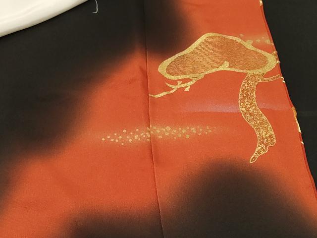平和屋着物■豪華黒留袖 駒刺繍 箔散らし枝松文 暈し染め 金銀彩 正絹 逸品 CABF3609ev