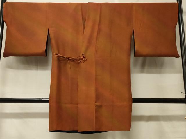 平和屋着物#道中着 リバーシブル 斜線文 暈し染め 黒地 ロング丈 正絹 逸品 CABF8953in