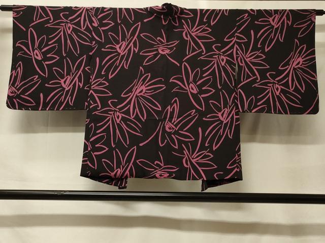 平和屋着物#羽織 舞花文 黒地 正絹 逸品 未使用 CABF9161in