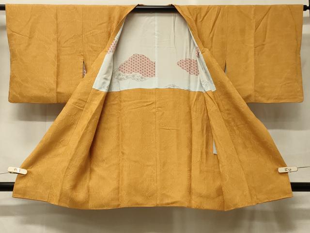 平和屋着物#道行コート 色無地 石畳地紋 山吹色 正絹 逸品 CABF9165in