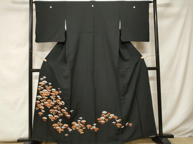 平和屋着物■豪華黒留袖 総刺繍 菊文 金糸 正絹 逸品 CABF9505ev