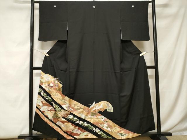 平和屋着物■豪華黒留袖 駒刺繍 松竹梅 地紙扇面花筏文 金彩 正絹 逸品 CABF9805ev