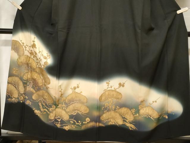 平和屋着物■豪華黒留袖 手描き 松梅文 暈し染め 金彩 正絹 逸品 CABF9955ev