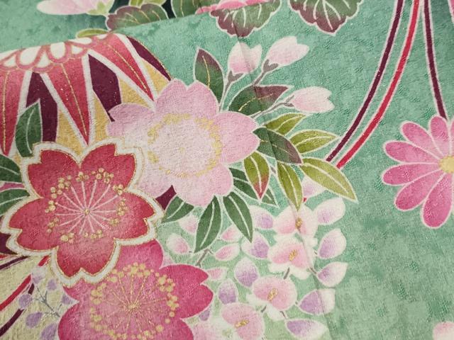 平和屋着物●豪華振袖 毬草花文 暈し染め 黒地 金通し地 正絹 逸品 CABG0151yc
