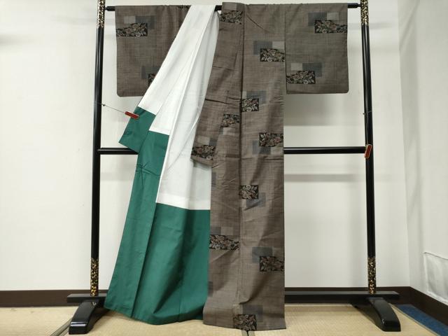 平和屋着物●本場大島紬 7マルキ 短冊枝椿文 正絹 逸品 CABG0364yc