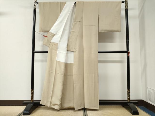 平和屋着物●加賀友禅の巨匠 初代 由水十久監修 色無地 練色 正絹 逸品 CABG0395yc