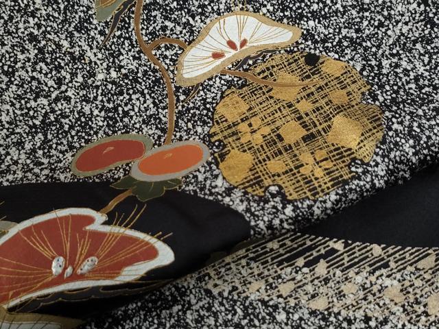 平和屋着物●訪問着 雪輪万寿菊枝松文 たたき染め 黒地 金彩 正絹 逸品 CABG0425yc