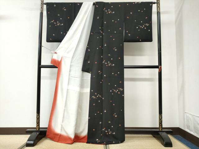 平和屋着物●上質な小紋 溢れ松葉舞桜文 黒地 金彩 鬼しぼ縮緬 正絹 逸品 CABG0497yc