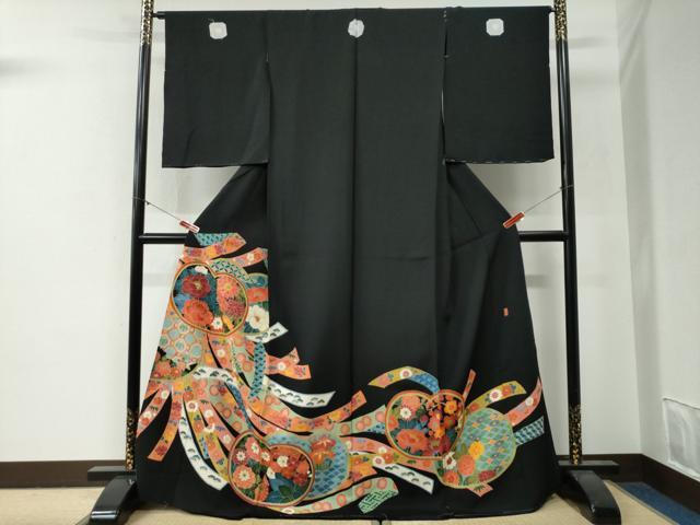 平和屋着物●本加賀友禅作家 清藤武二 黒留袖 鬘帯吉祥花唐草文 金彩 仮絵羽 正絹 逸品 未使用 CABG0504yc