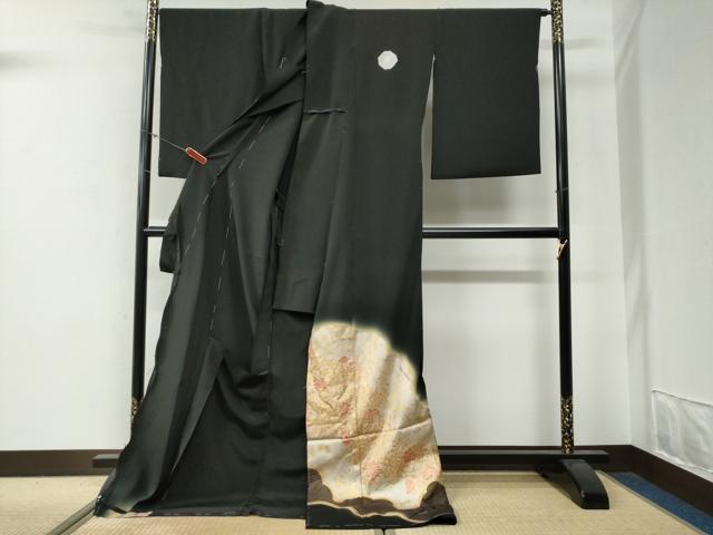 平和屋着物●豪華黒留袖 更紗花唐草文 暈し染め 金彩 仮絵羽 正絹 逸品 未使用 CABG0508yc