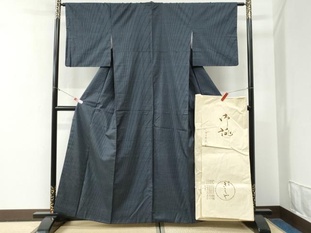 平和屋着物●銀座きしや 本場大島紬 7マルキ よろけ縞 たとう紙付き 正絹 逸品 CABG0565yc