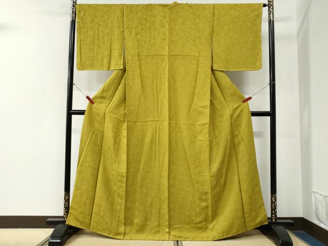 平和屋着物●上質な色無地 菊尽くし地紋 菜種油色 正絹 逸品 未使用 CABG0591yc