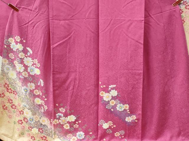 平和屋着物●豪華振袖 舞花文 暈し染め 金彩 正絹 逸品 未使用 CABG0652yc