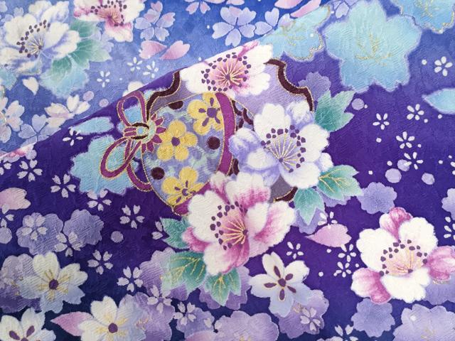 平和屋着物●豪華振袖・長襦袢セット 毬舞桜文 暈し染め 金彩 正絹 逸品 CABG0743yc