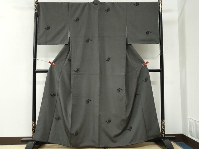 平和屋着物●本塩沢 間道 草花文 黒地 正絹 逸品 CABG0927yc