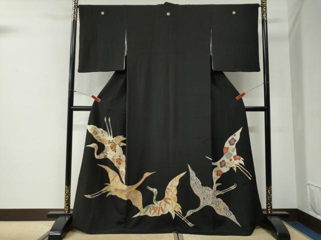 平和屋着物●野口真造 大彦二代目 江戸染繍友禅 黒留袖 飛鶴破れ色紙草花文 金彩 三越扱い 正絹 逸品 CABG1137yc