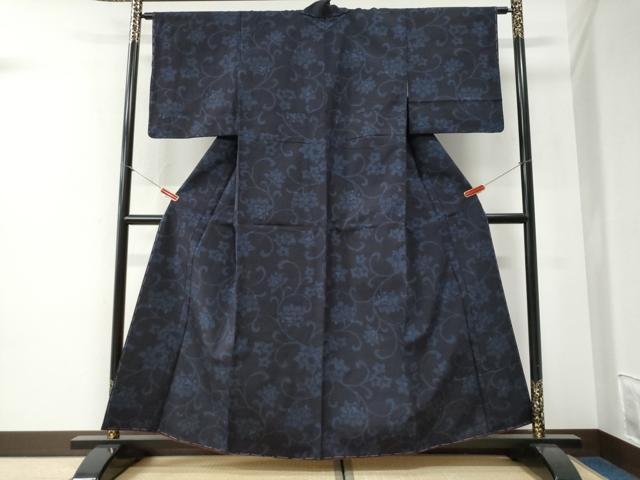 平和屋着物●結城紬 80亀甲 飛び亀甲柄 更紗花唐草文 正絹 逸品 未使用 CABG1164yc