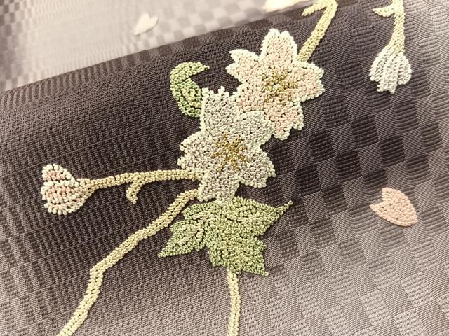 平和屋着物●中国三大刺繍 総相良刺繍 九寸名古屋帯 作家物 市松枝桜 金糸 正絹 逸品 CABG1841vp