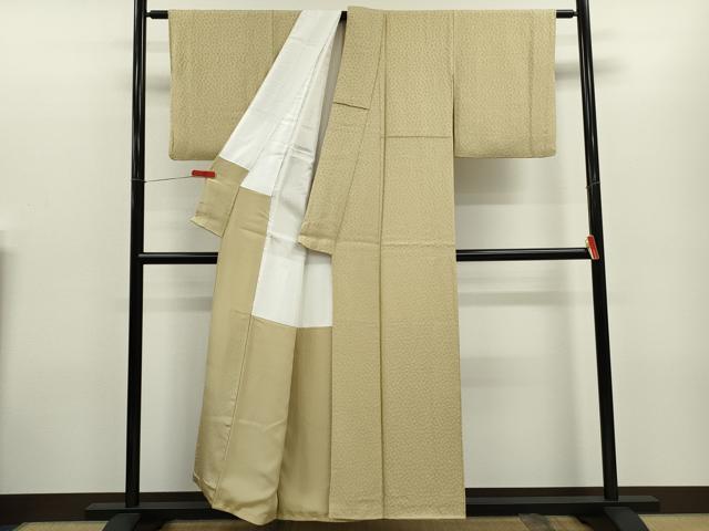 平和屋着物●上質な色無地 紋意匠 白橡色 反端付き 正絹 逸品 CABG2128ze