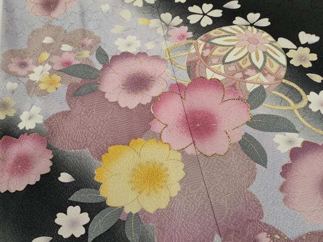平和屋着物●豪華振袖 駒刺繍 鞠舞花文 暈し染め 黒地 金彩 やまと謹製 正絹 逸品 CABG2141ze