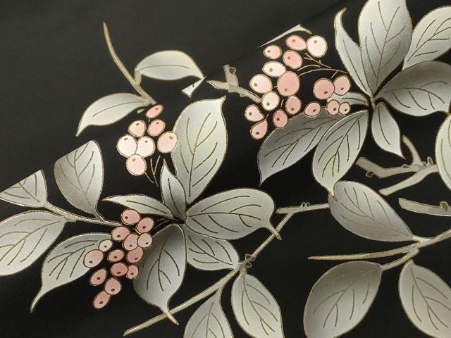 平和屋着物●塩瀬 九寸名古屋帯 南天文 黒地 金彩 正絹 逸品 CABG2838dy