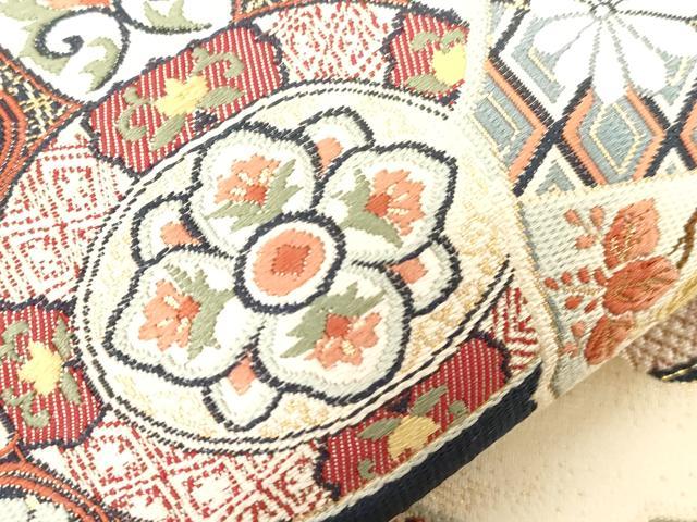 平和屋着物●「美しいキモノ」お馴染みのメーカー となみ織物 六通柄袋帯 色絵磁器菊花図 金糸 証紙付き 正絹 逸品 未使用 CABG2881dy