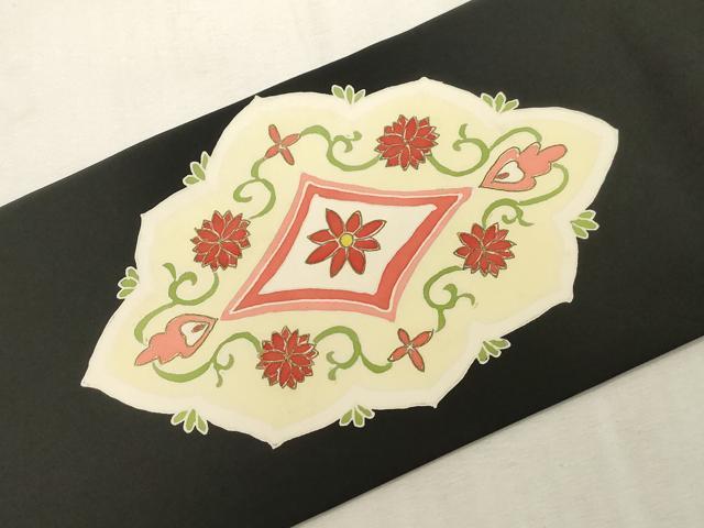 平和屋着物●塩瀬 九寸名古屋帯 駒刺繍 菱花文 黒地 金彩 正絹 逸品 CABG2906dy