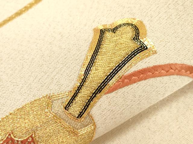 平和屋着物●中国三大刺繍 相良刺繍 総刺繍 綴れ 八寸名古屋帯 駒刺繍 器物文 金糸 名古屋仕立て 正絹 逸品 CABG3051dy