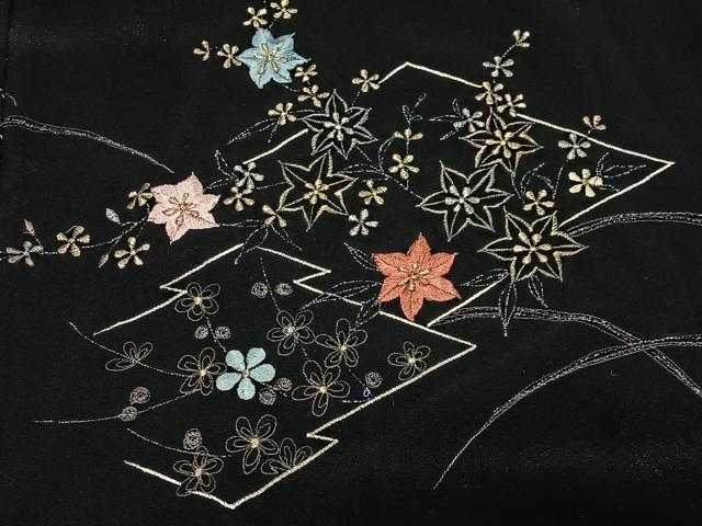 平和屋着物∞羽織 刺繍 松皮菱花文 黒地 金銀糸 正絹 逸品 CABG3893ua