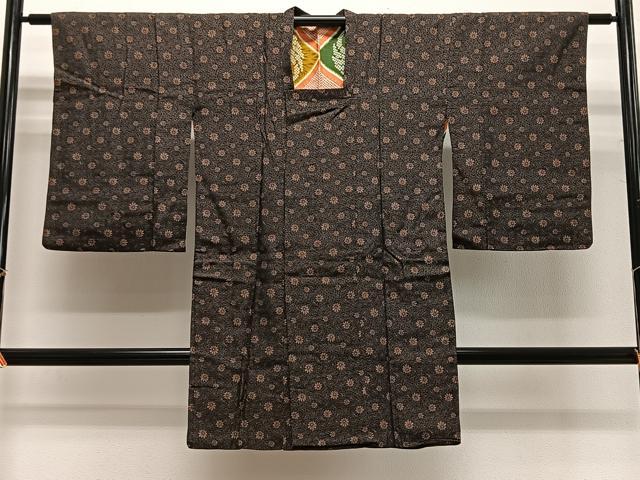 平和屋着物#道行コート 草花文 黒地 ロング丈 正絹 逸品 CABG3976ua