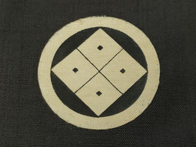 平和屋着物●男性 黒紋付 紬地 正絹 逸品 CABG4362gh