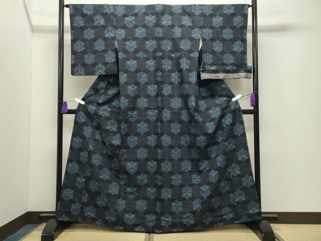 平和屋着物●上質な紬 亀甲文 反端付き 正絹 逸品 CABG4424gh