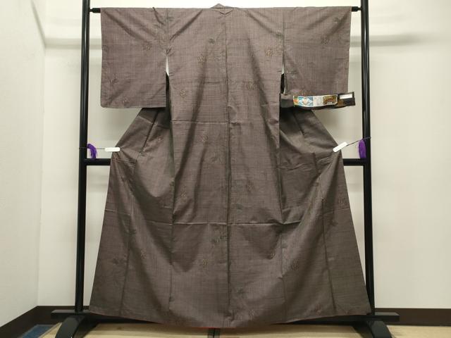 平和屋着物●本場大島紬 7マルキ 泥染め 草花文 牧絹織物謹製 証紙付き 正絹 逸品 CABG4576gh