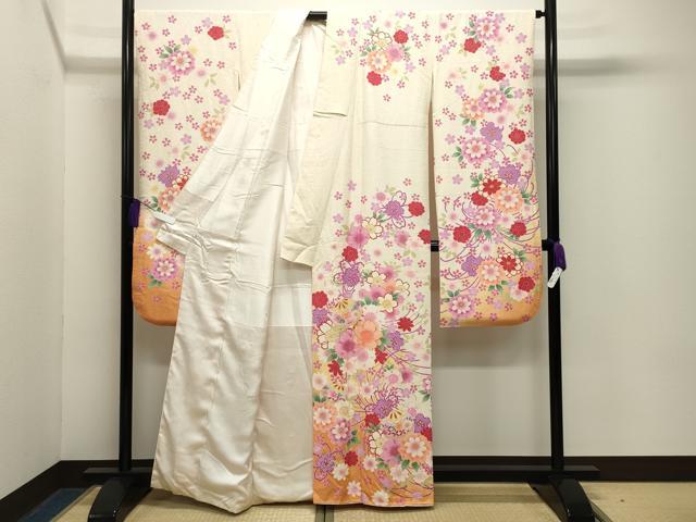 平和屋着物●豪華振袖 駒刺繍 毬舞桜文 暈し染め 金彩 銀通し地 正絹 逸品 CABG4622gh