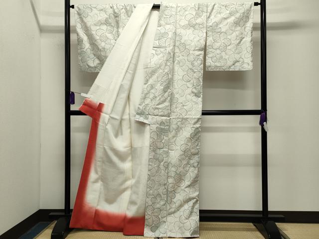 平和屋着物●本場大島紬 白大島 7マルキ 舞花文 久野織物謹製 証紙付き 正絹 逸品 未使用 CABG4687gh