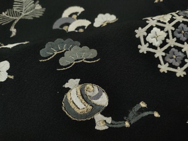 平和屋着物●訪問着 総刺繍 宝尽くし吉祥花文 黒地 金糸 正絹 逸品 CABG5255ut