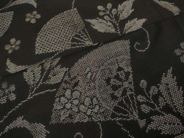 平和屋着物●本場大島紬 9マルキ 扇面蔦の葉花文 やまと誂製 正絹 逸品 CABG5257ut