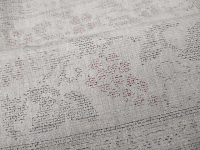 平和屋着物●本場結城紬 重要無形文化財 100亀甲 横段葡萄花文 正絹 逸品 CABG5411ut