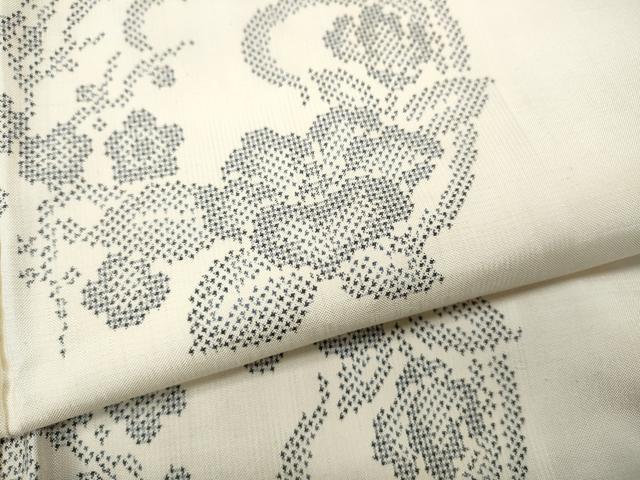 平和屋着物●本場大島紬 白大島 7マルキ 花丸文 正絹 逸品 CABG5489ut