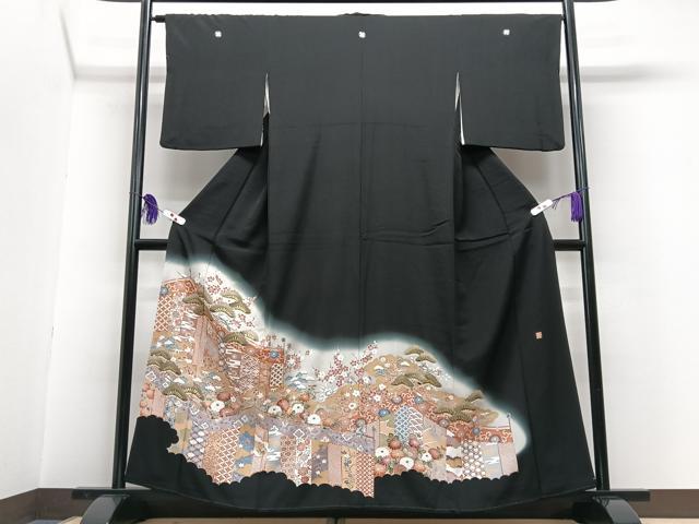 平和屋着物■豪華黒留袖 擦過物 駒刺繍 吉祥更紗松文 暈し染め 金彩 正絹 逸品 CABG6593xe
