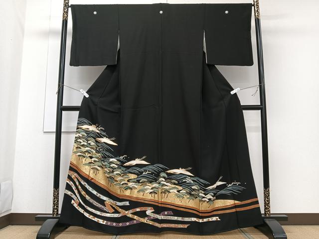 平和屋着物■豪華黒留袖 駒刺繍 立波飛鶴松文 金彩 正絹 逸品 CABG6892xi