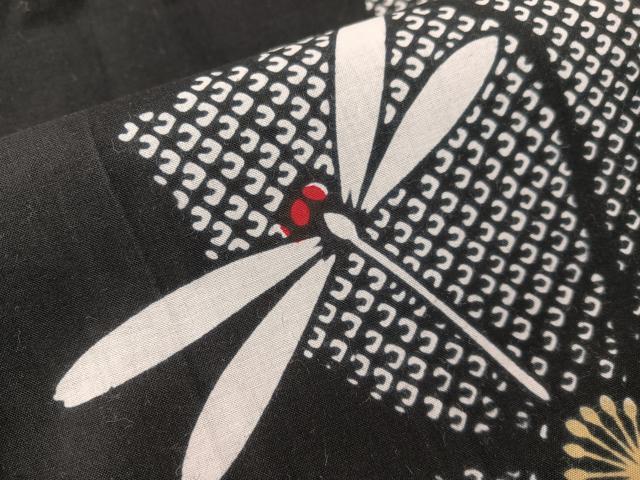 平和屋着物∴夏物 浴衣 トンボ 花 黒地 綿 逸品 CABG7685vp