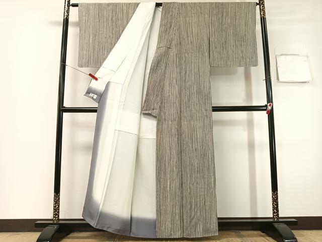 平和屋着物●ファッションデザイナー 稲葉賀恵 小紋 よろけ縞 やまと誂製 正絹 逸品 CABG7757vp