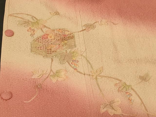 平和屋着物#中国三大刺繍 スワトウ刺繍 道行コート 文箱葡萄蔦の葉文 暈し染め 正絹 逸品 未使用 CABG8012in