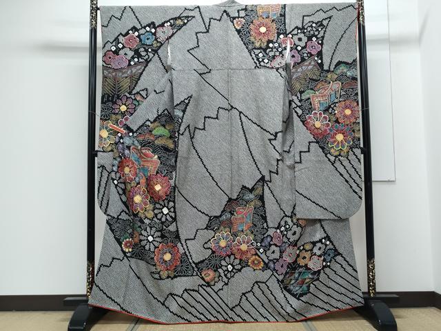 平和屋着物●豪華振袖 総絞り 御所車花文 黒地 金彩 正絹 逸品 CABG8433th