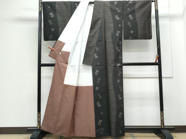 平和屋着物●本場大島紬 9マルキ 純泥染 立涌花文 証紙付き 正絹 逸品 未使用 CABG8439th