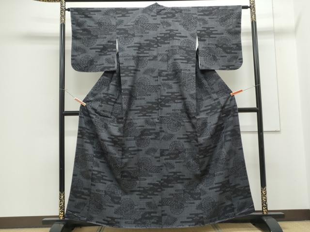 平和屋着物●本場結城紬 100亀甲 エ霞片輪車文 松坂屋扱い 正絹 逸品 未使用 CABG8483th