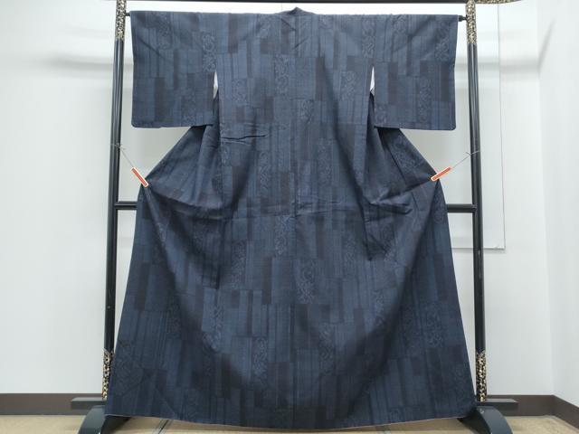 平和屋着物●本場結城紬 重要無形文化財 80亀甲 吉祥花文 正絹 逸品 CABG8797th